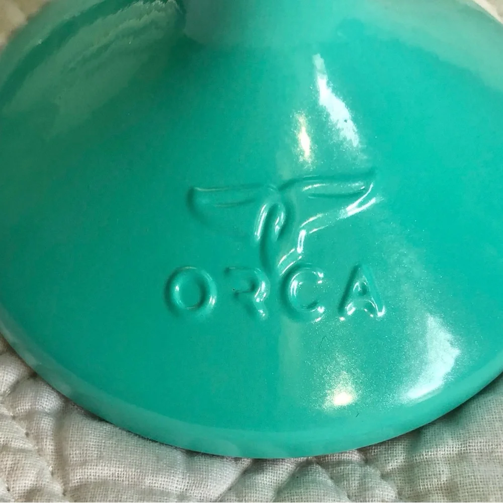Orca Seafoam Stainless insulated Martini Glasses w/ Tail Lid to Keep Cold
